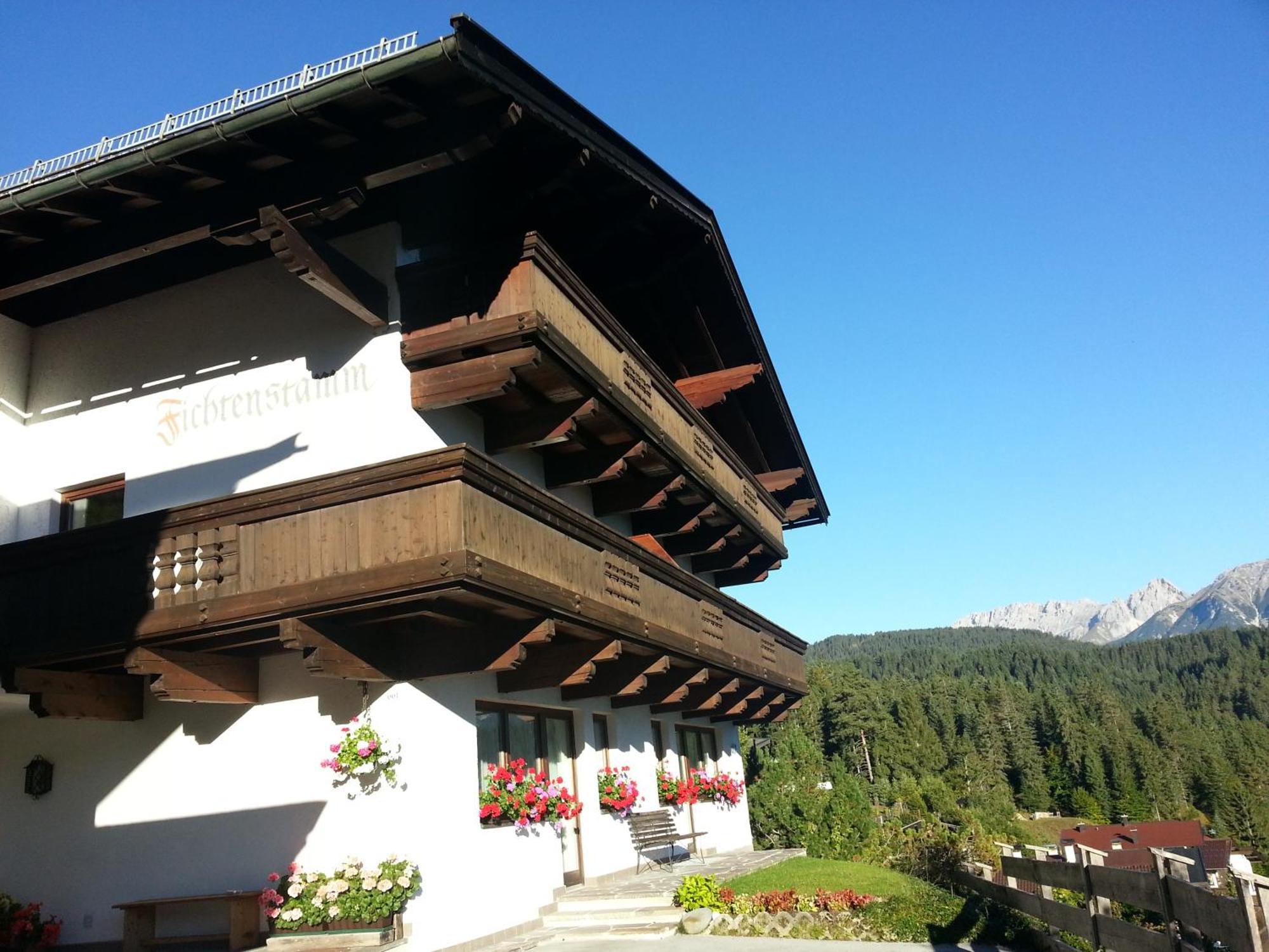 Haus Fichtenstamm Seefeld in Tirol Dış mekan fotoğraf